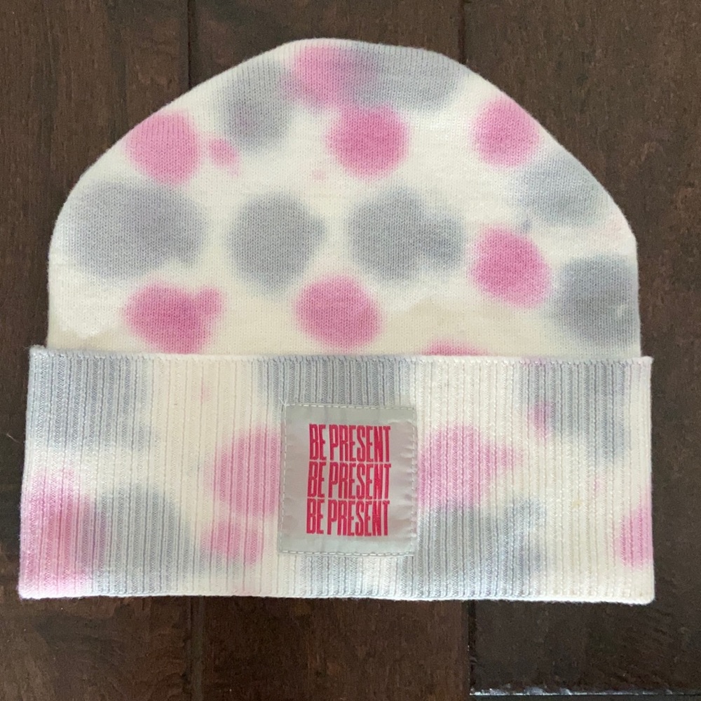 Be Present Spiritual Gangster beenie - like new